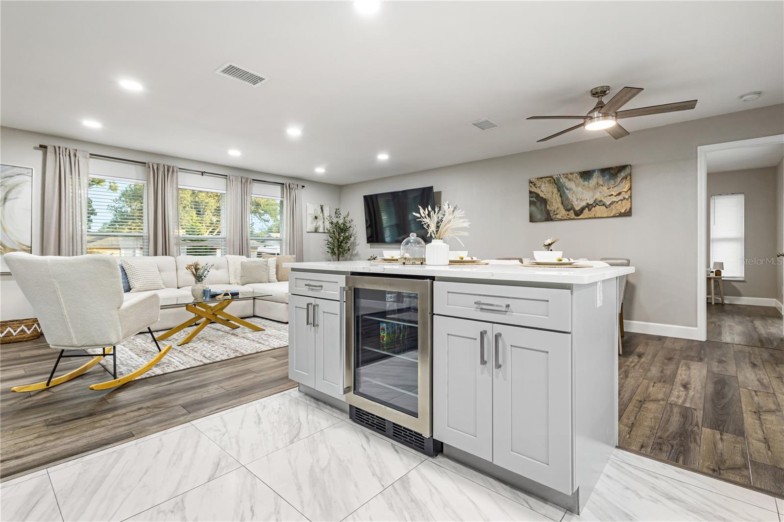 KITCHEN - 3222 WESSEX WAY, CLEARWATER