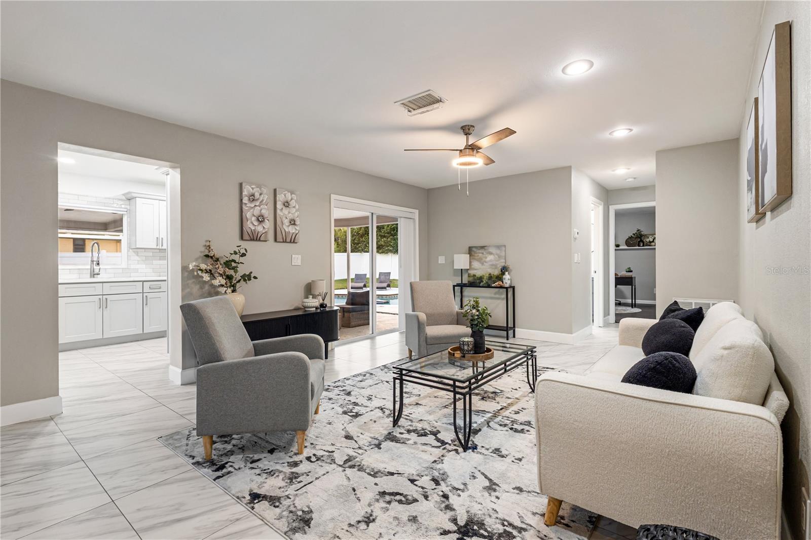 FAMILY ROOM - 3222 WESSEX WAY, CLEARWATER