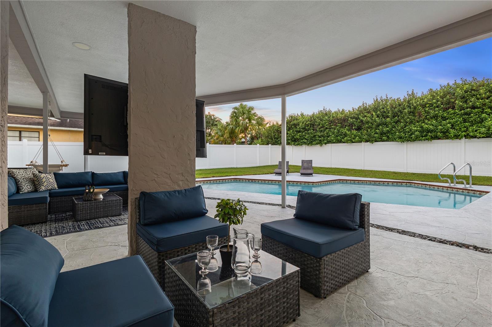 COVERED PATIO - 3222 WESSEX WAY, CLEARWATER