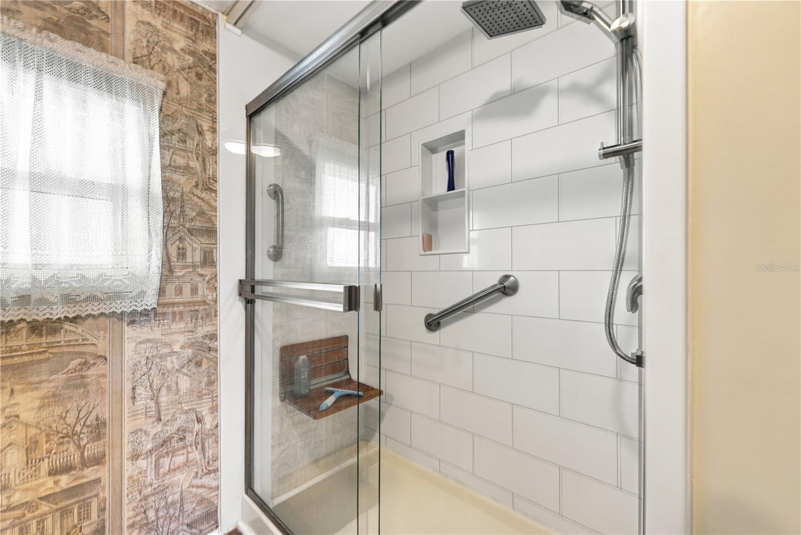 2nd Bathroom - 2100 KINGS HWY #306, PORT CHARLOTTE