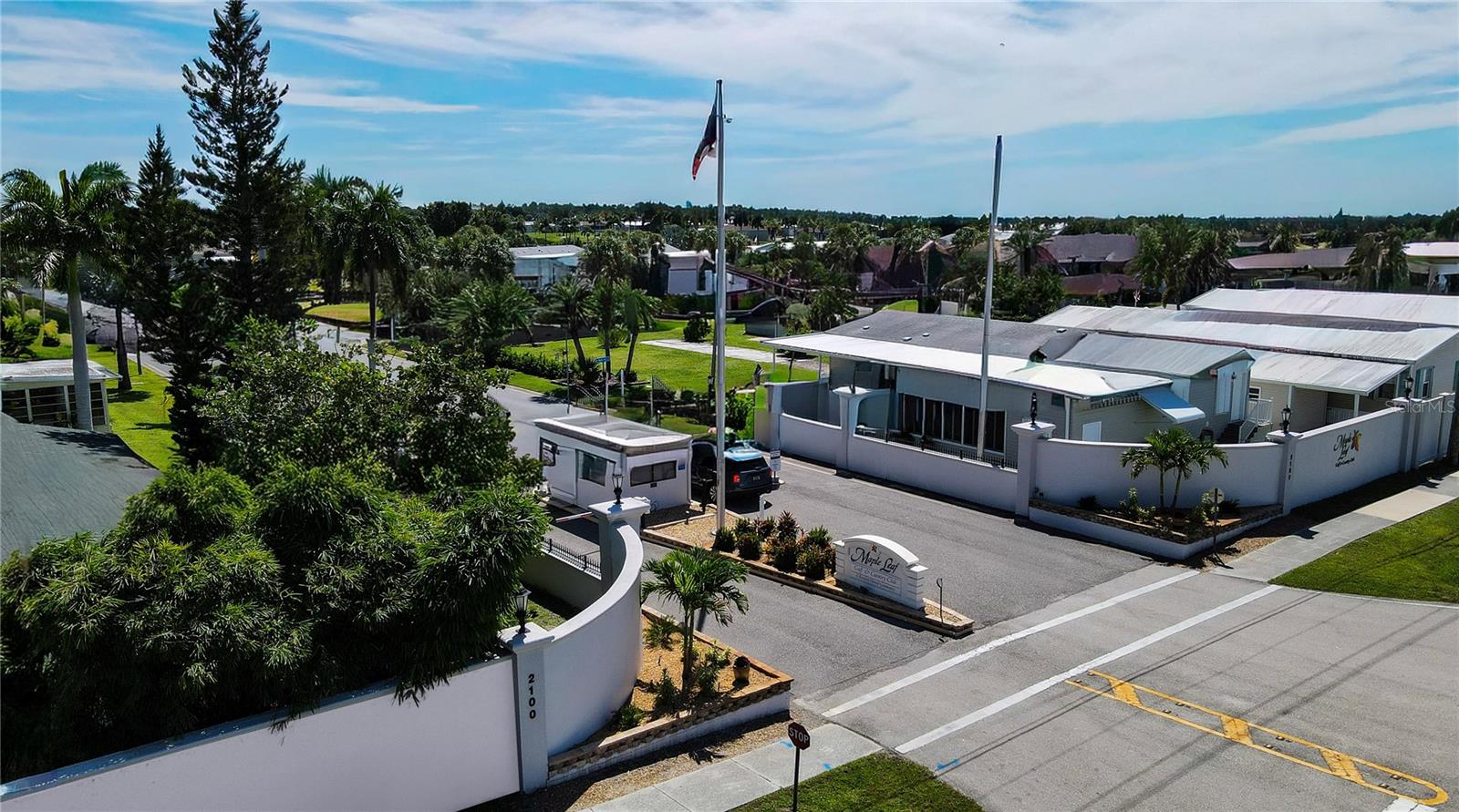 Manufactured Home at 2100 KINGS HWY #306, PORT CHARLOTTE, photo 38 of 99