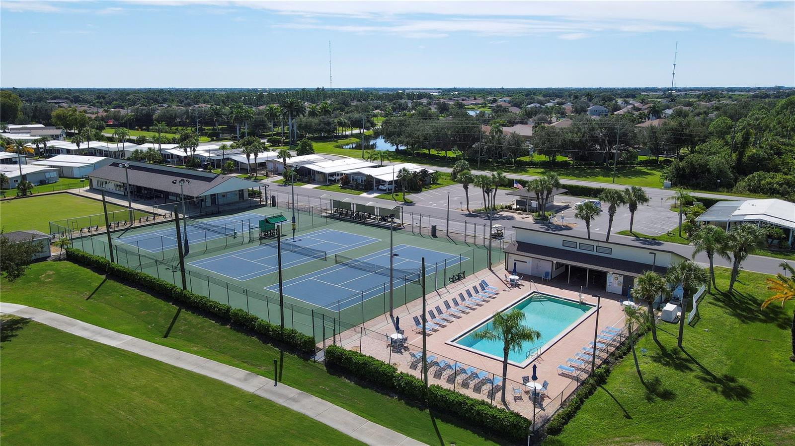 Manufactured Home at 2100 KINGS HWY #306, PORT CHARLOTTE, photo 55 of 99