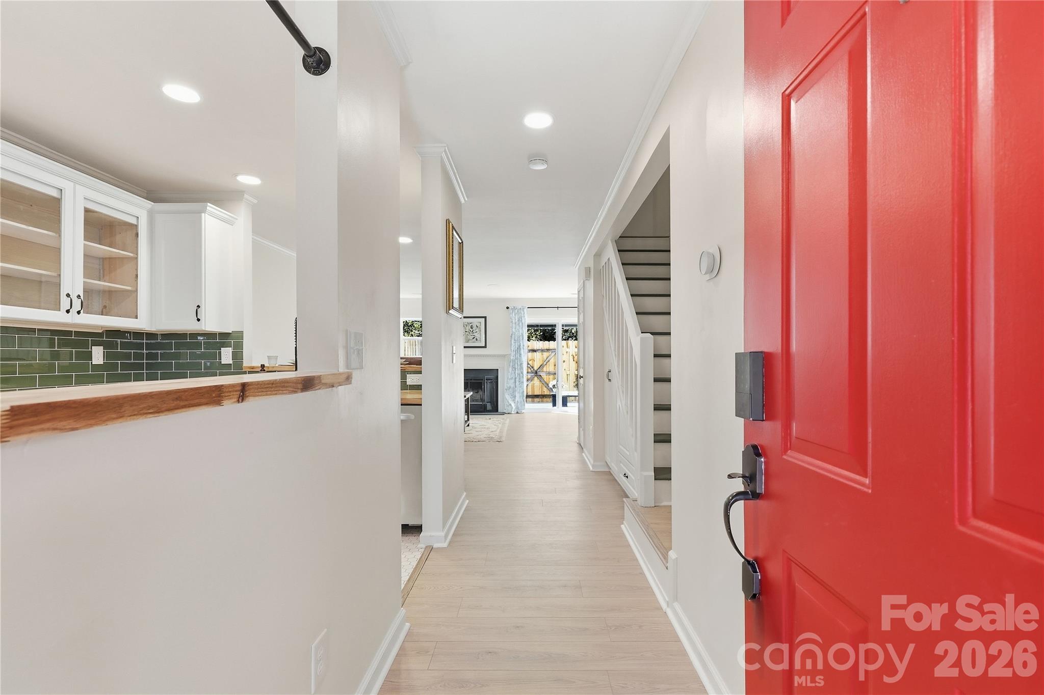 Townhouse at 3858 Mosscroft Lane, Charlotte, photo 2 of 29