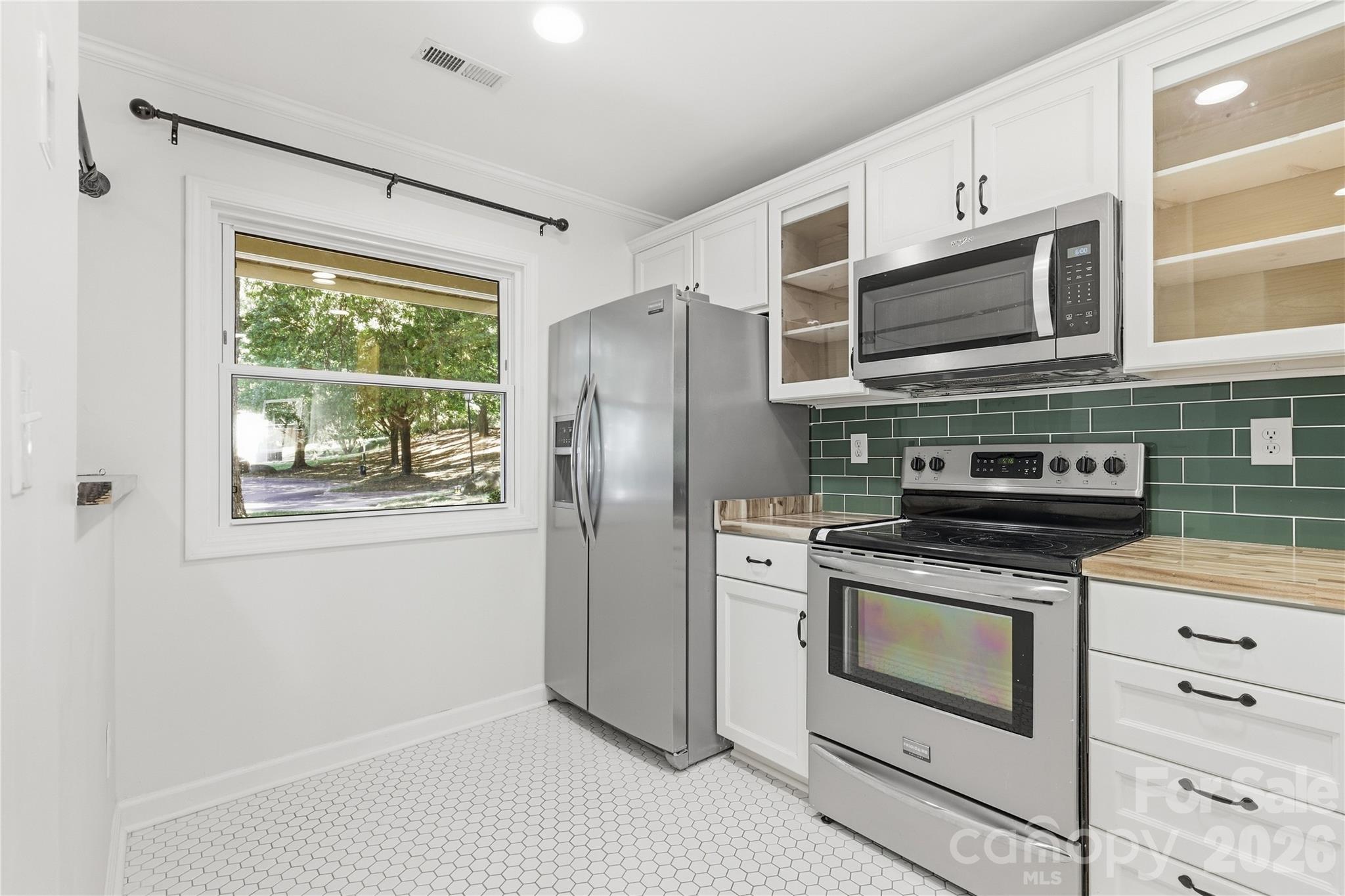 Townhouse at 3858 Mosscroft Lane, Charlotte, photo 12 of 29