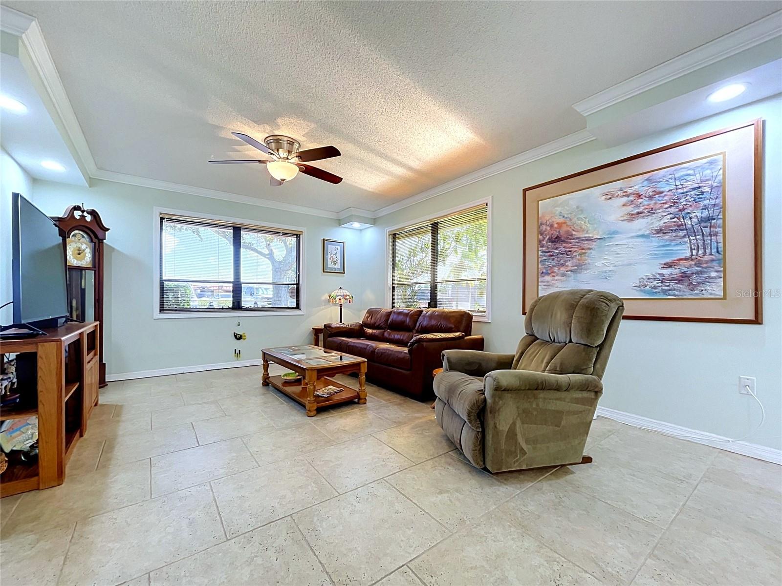 Condominium at 3852 CATALINA DR #127, BRADENTON, photo 10 of 87