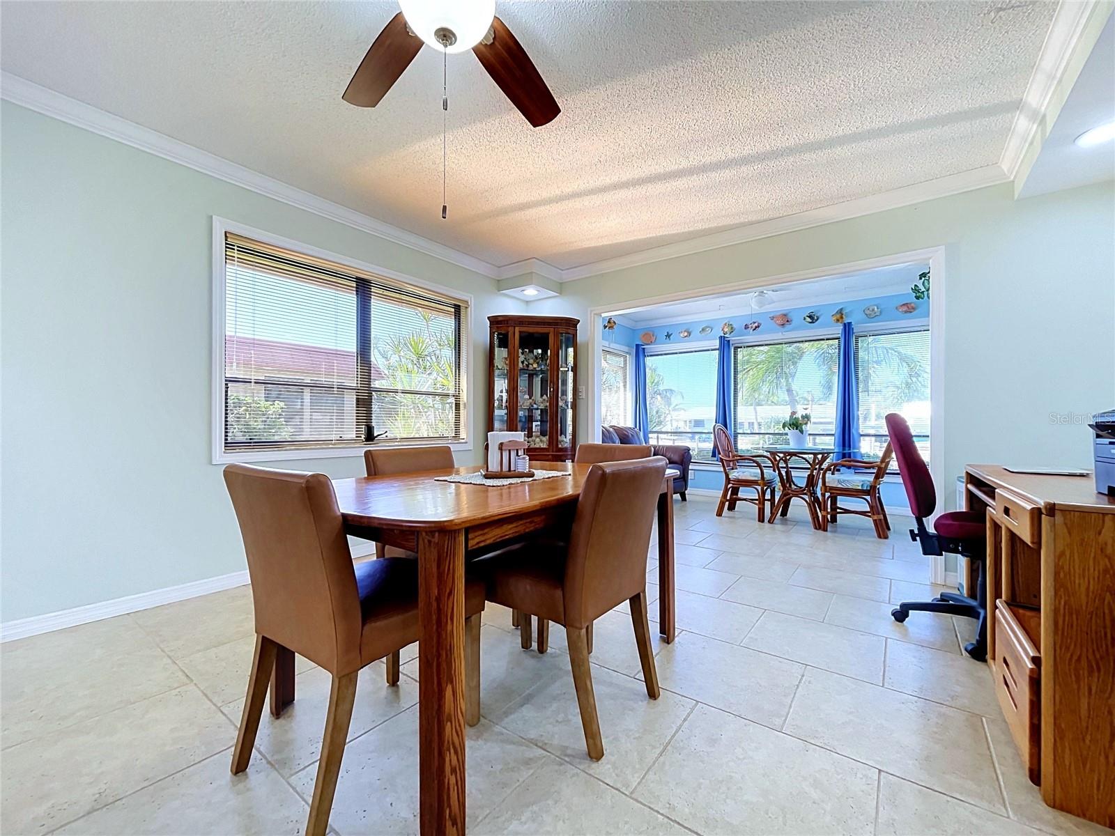 Condominium at 3852 CATALINA DR #127, BRADENTON, photo 16 of 87