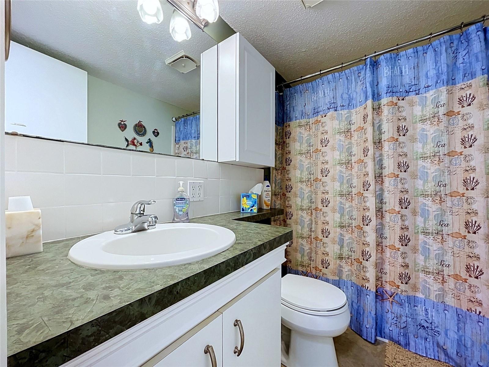 Condominium at 3852 CATALINA DR #127, BRADENTON, photo 39 of 87