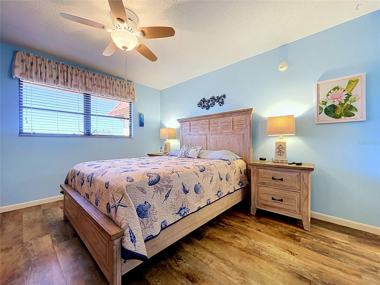 Condominium at 3852 CATALINA DR #127, BRADENTON, photo 44 of 87