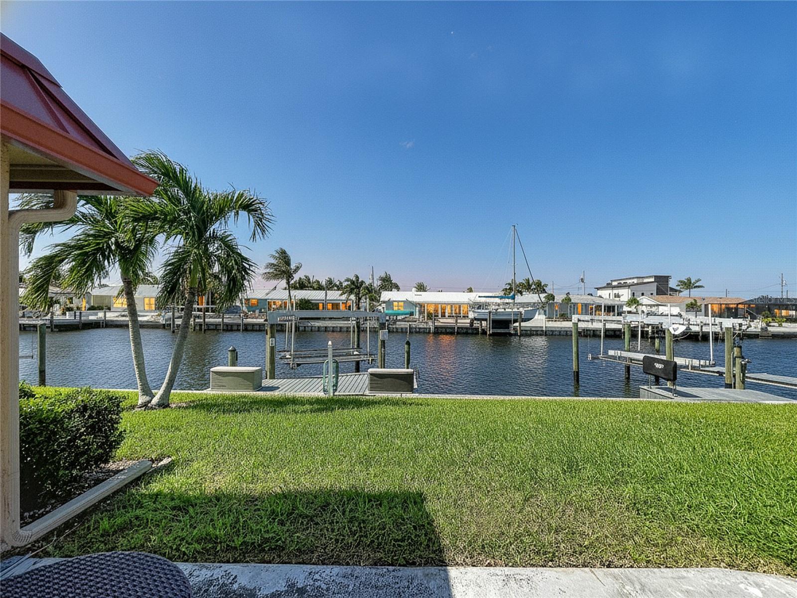 Condominium at 3852 CATALINA DR #127, BRADENTON, photo 53 of 87
