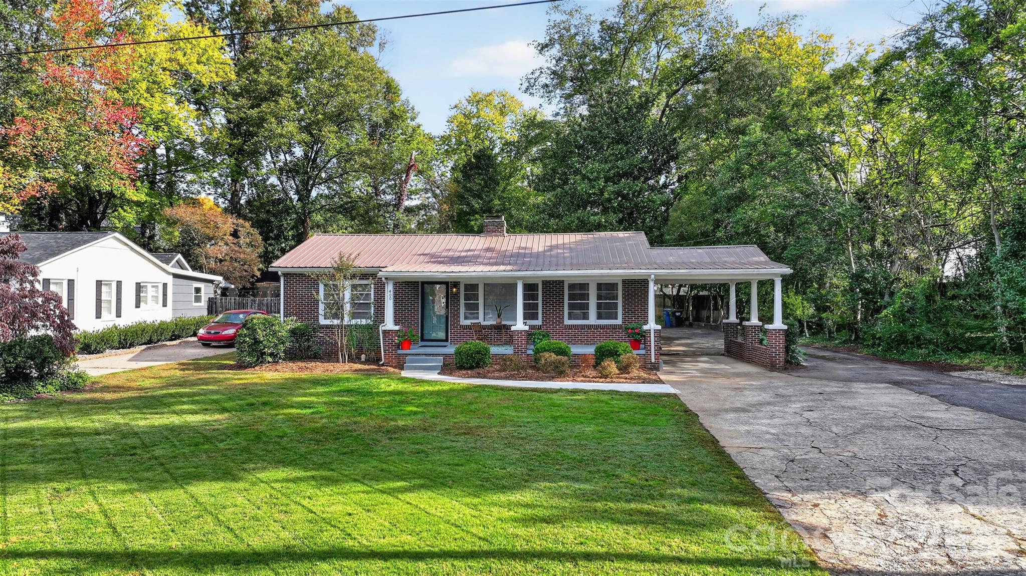 Single Family Residence at 400 7th Avenue Place NW, Hickory, photo 41 of 43