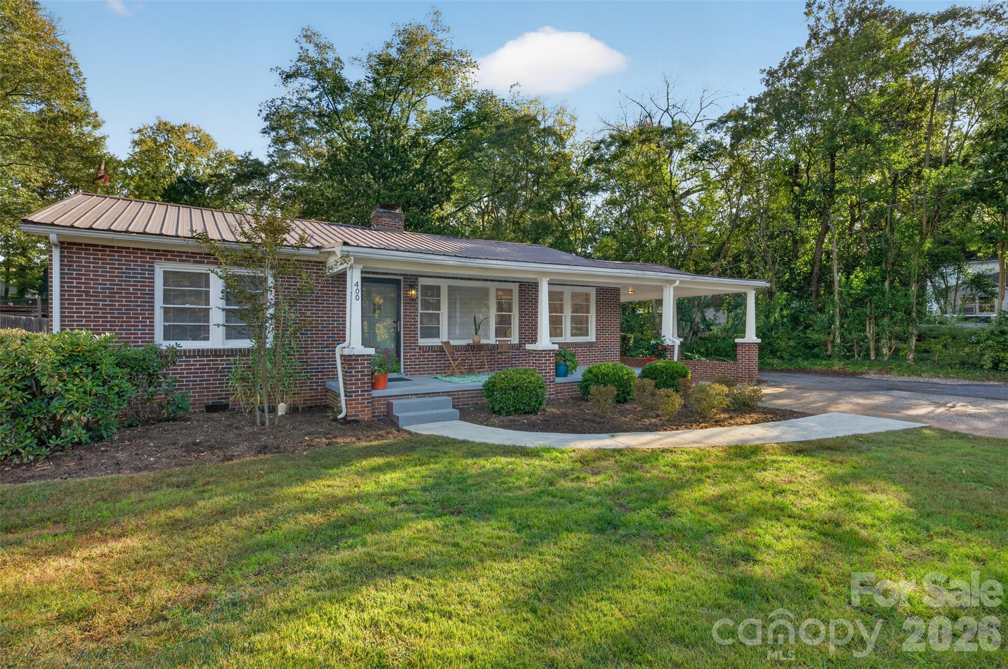 Single Family Residence at 400 7th Avenue Place NW, Hickory, photo 43 of 43