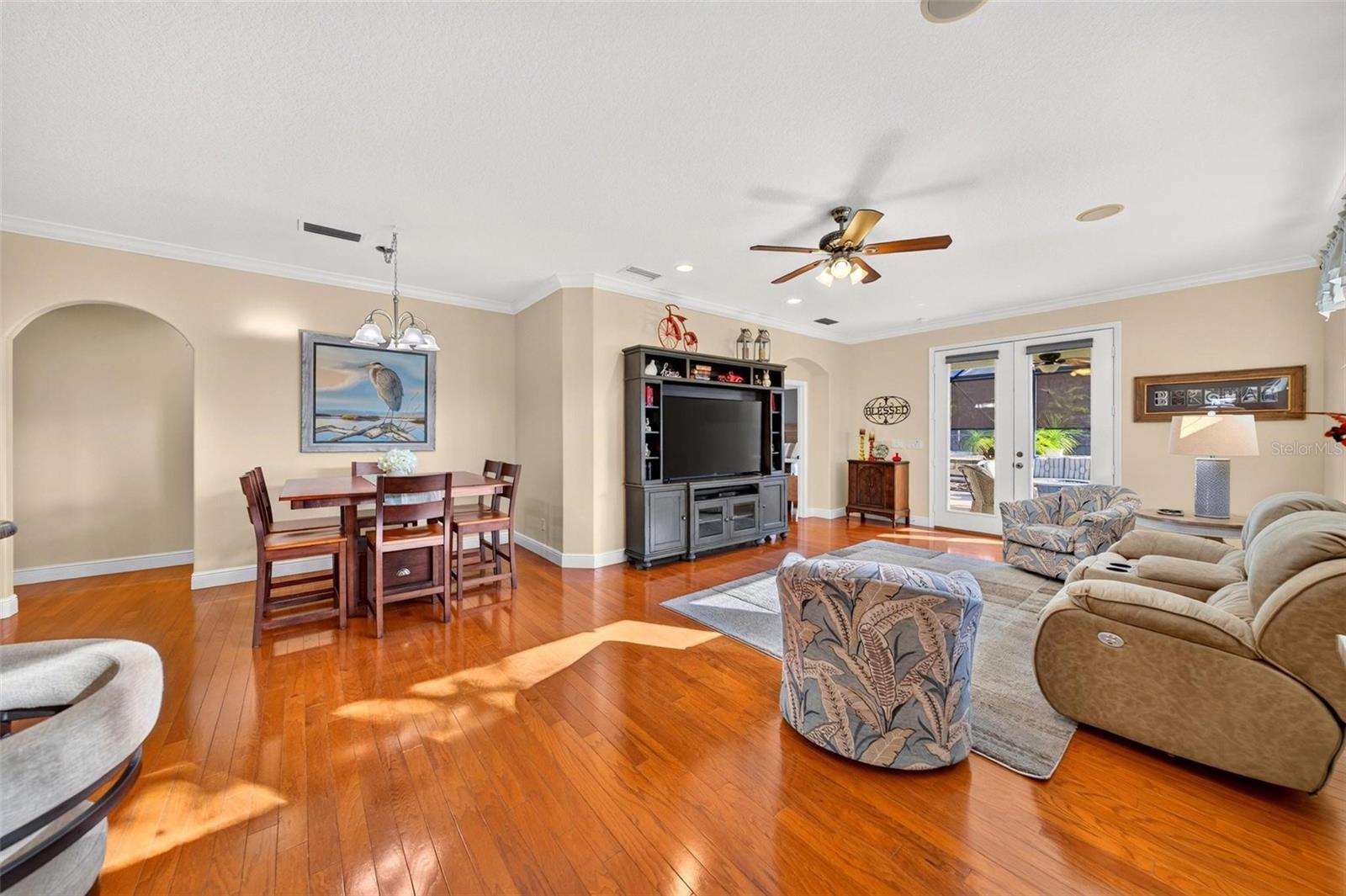 Single Family Residence at 5486 BOUNTY CIR, TAVARES, photo 12 of 60