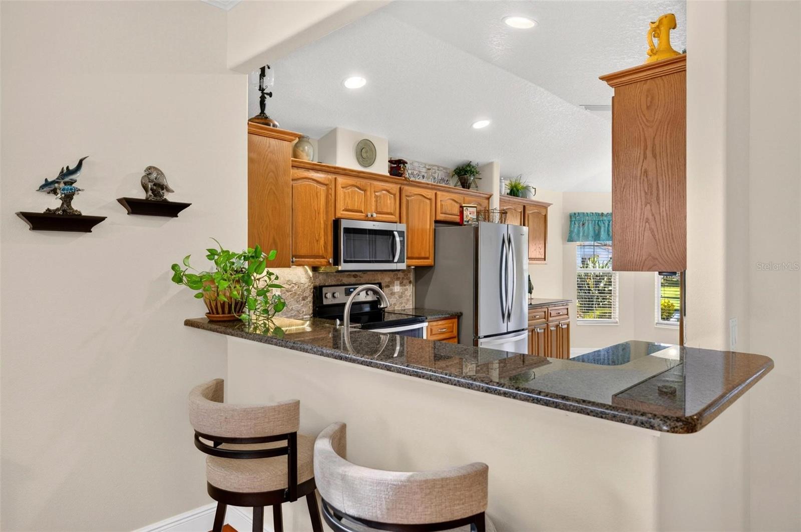 Single Family Residence at 5486 BOUNTY CIR, TAVARES, photo 14 of 60
