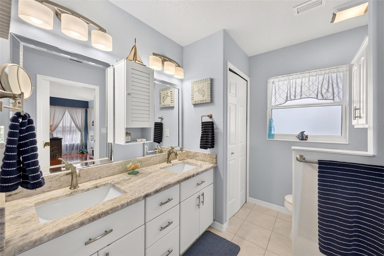 Single Family Residence at 5486 BOUNTY CIR, TAVARES, photo 28 of 60