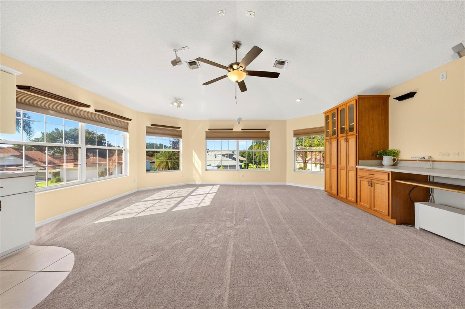 Single Family Residence at 5486 BOUNTY CIR, TAVARES, photo 36 of 60