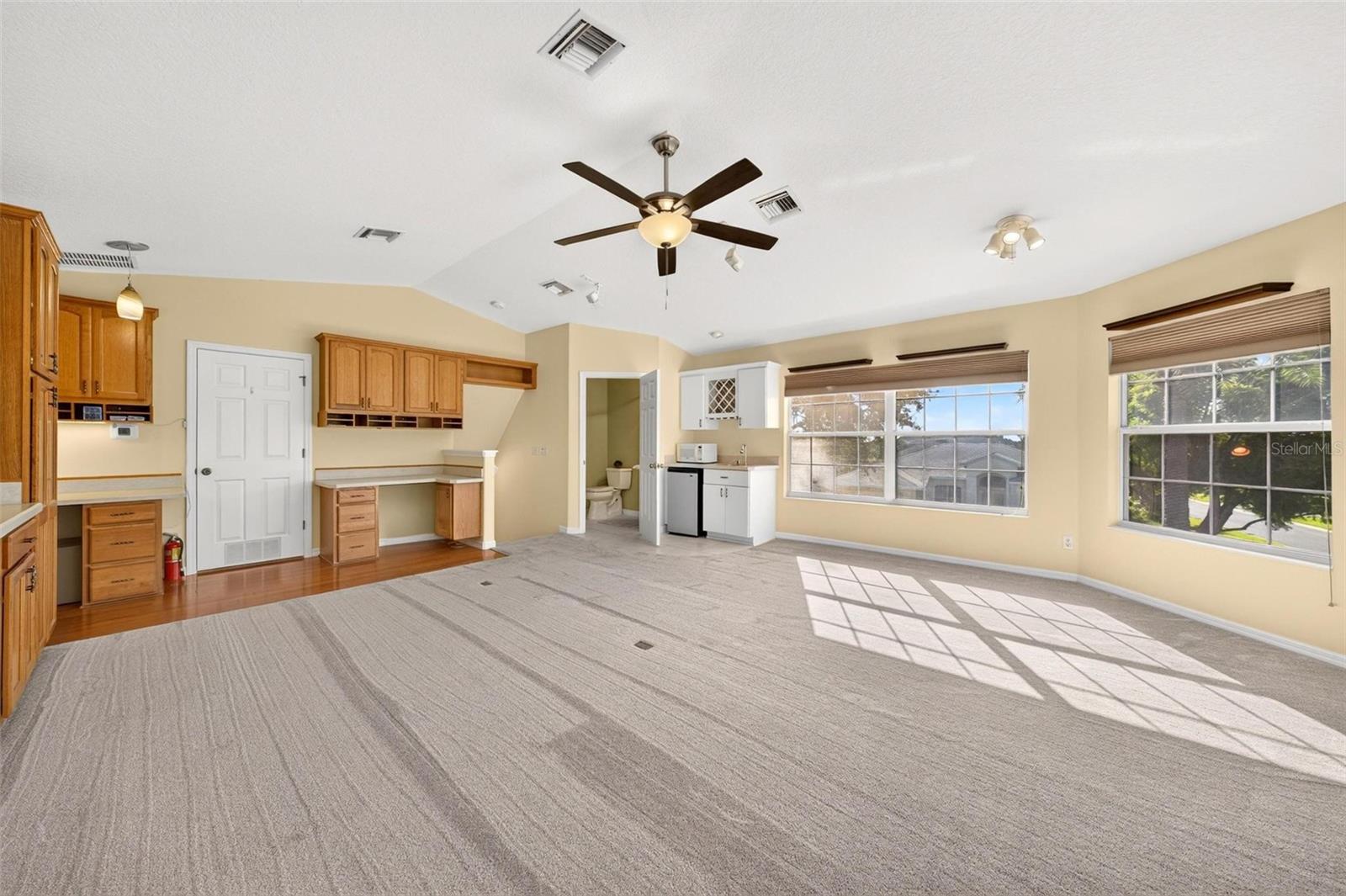 Single Family Residence at 5486 BOUNTY CIR, TAVARES, photo 38 of 60