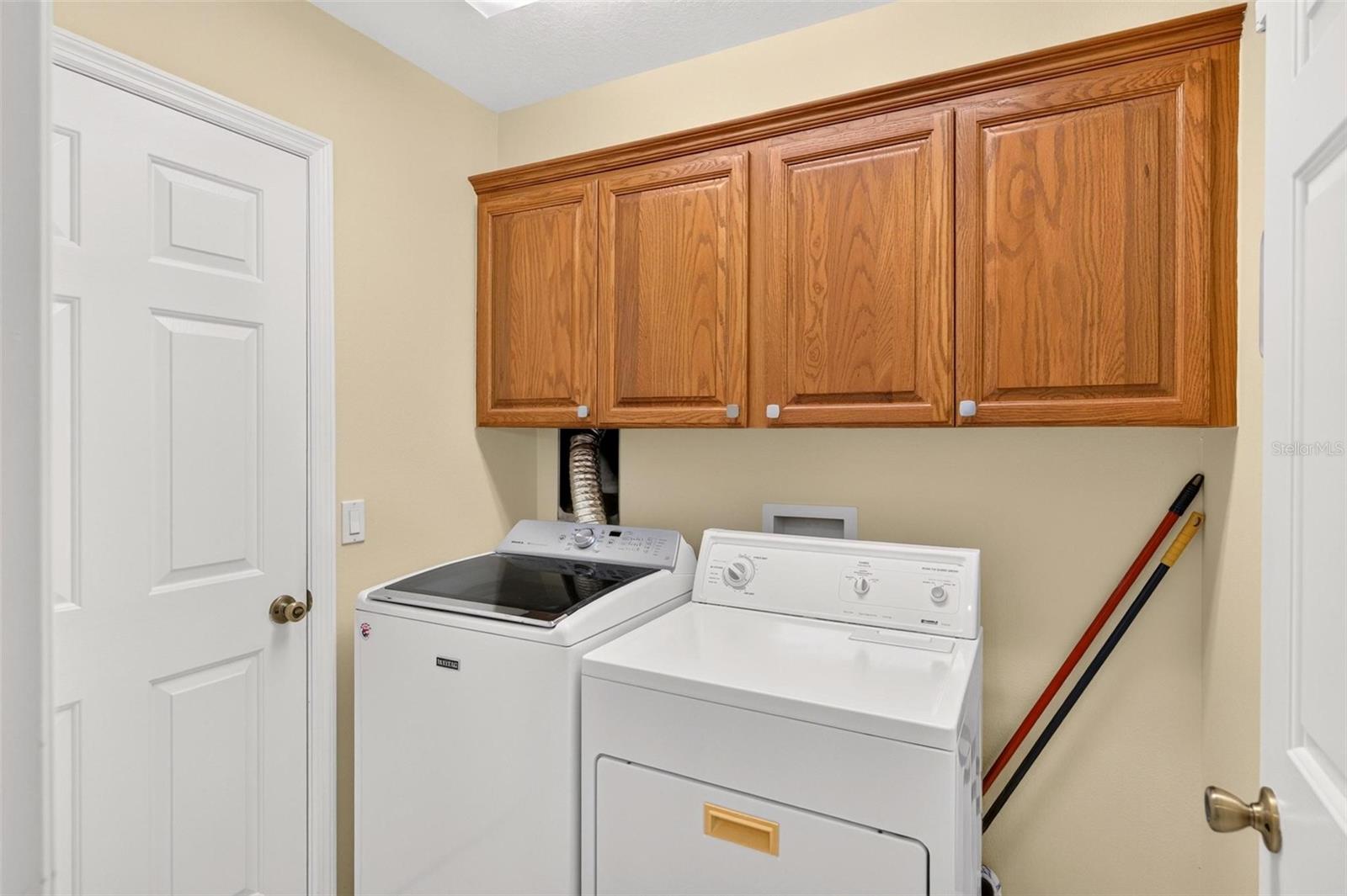 Single Family Residence at 5486 BOUNTY CIR, TAVARES, photo 45 of 60