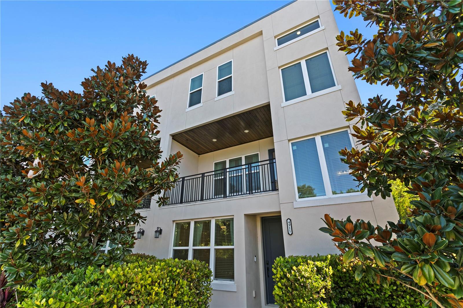 Townhouse at 4911 N NEBRASKA AVE, TAMPA, photo 3 of 43