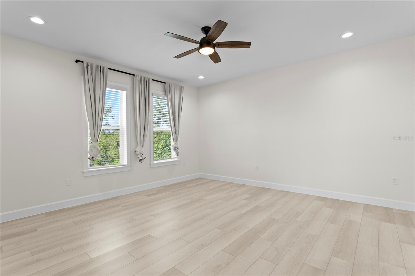 Townhouse at 4911 N NEBRASKA AVE, TAMPA, photo 34 of 43