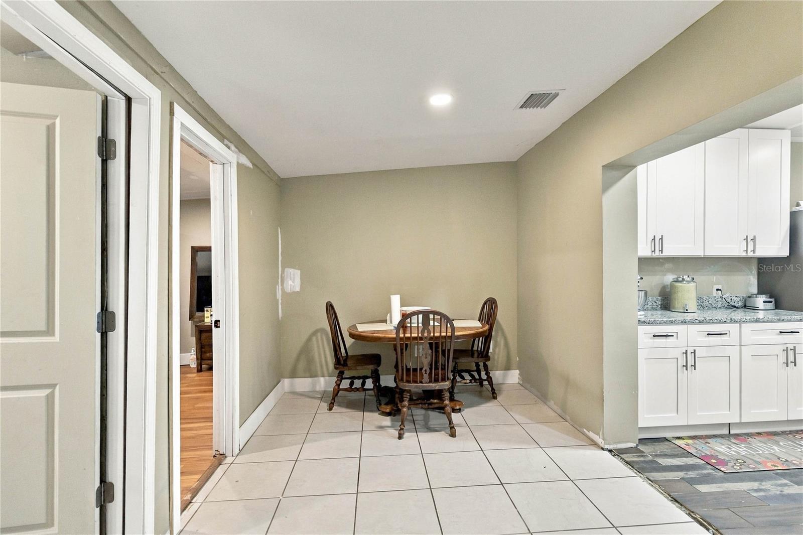 Single Family Residence at 3770 S FRUITLOOP CIR, KISSIMMEE, photo 12 of 22