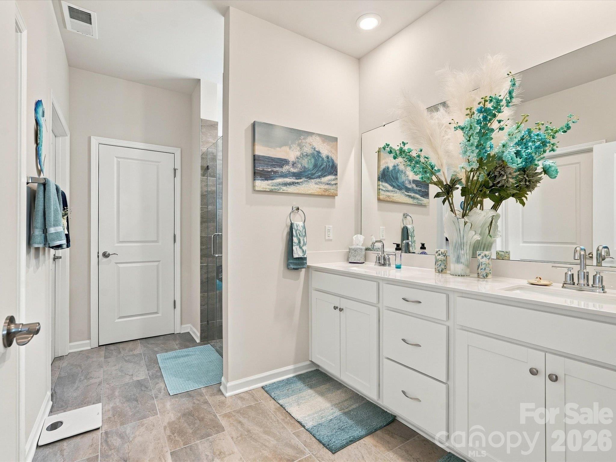 Single Family Residence at 2832 Morning Song Way, Lancaster, photo 30 of 44