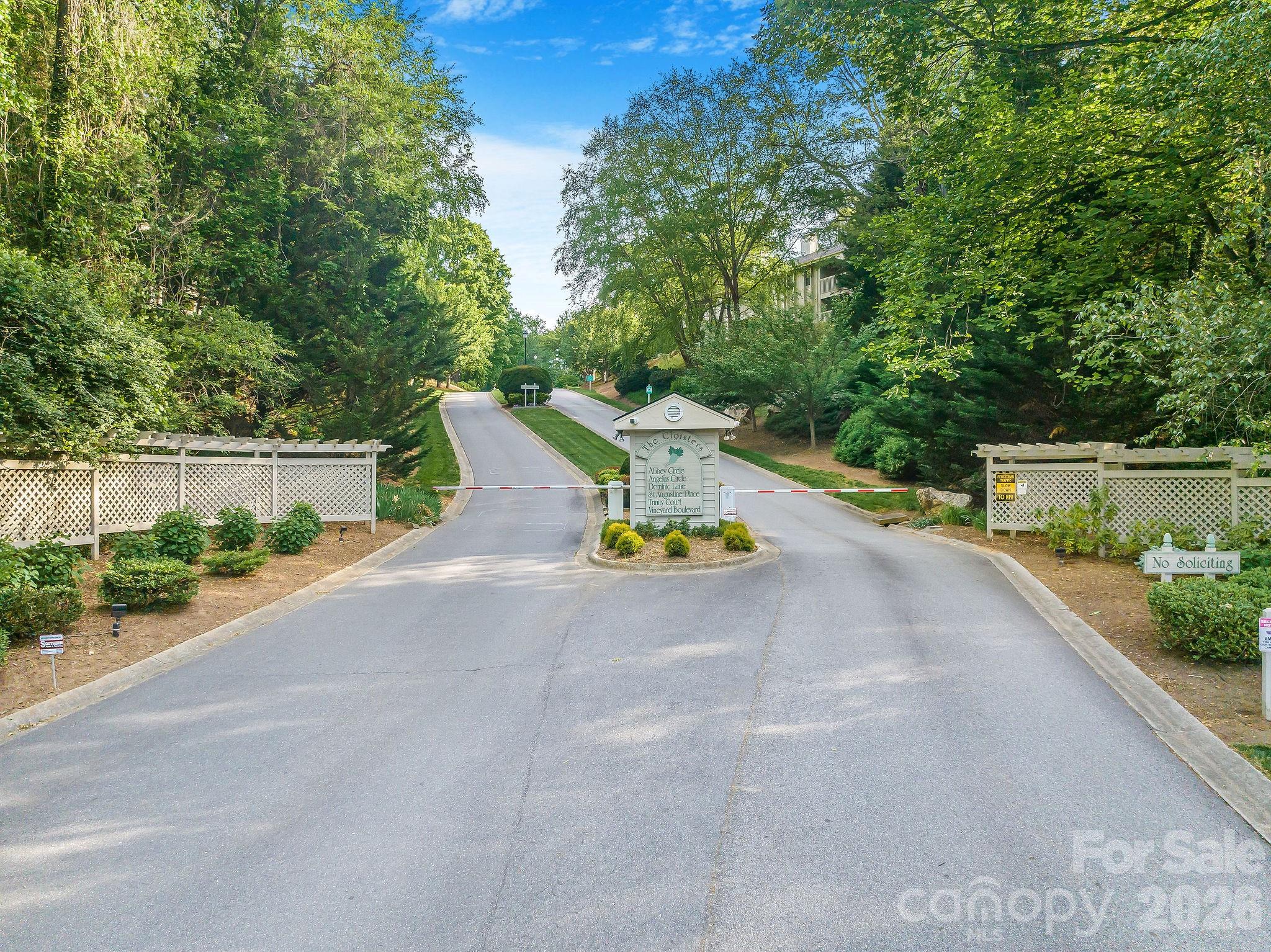 Condominium at 1605 Abbey Circle, Asheville, photo 21 of 22