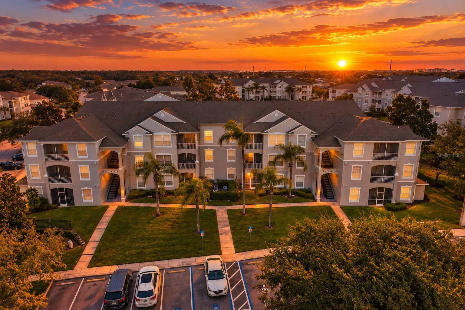 8105 COCONUT PALM WAY #303