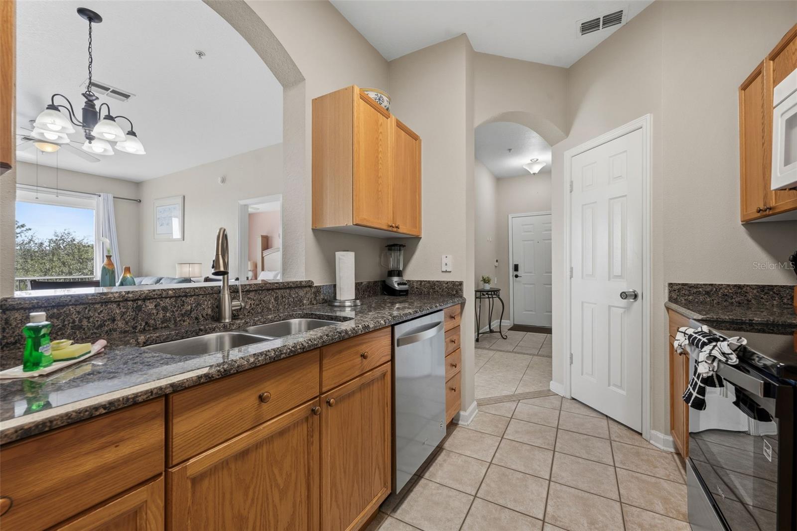 Condominium at 8105 COCONUT PALM WAY #303, KISSIMMEE, photo 18 of 42