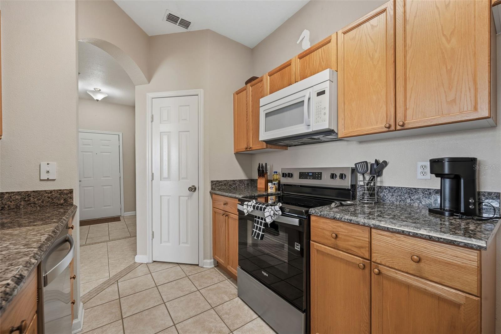 Condominium at 8105 COCONUT PALM WAY #303, KISSIMMEE, photo 23 of 42
