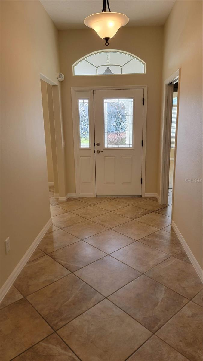 Single Family Residence at 941 MANDRAKE ST, THE VILLAGES, photo 2 of 38