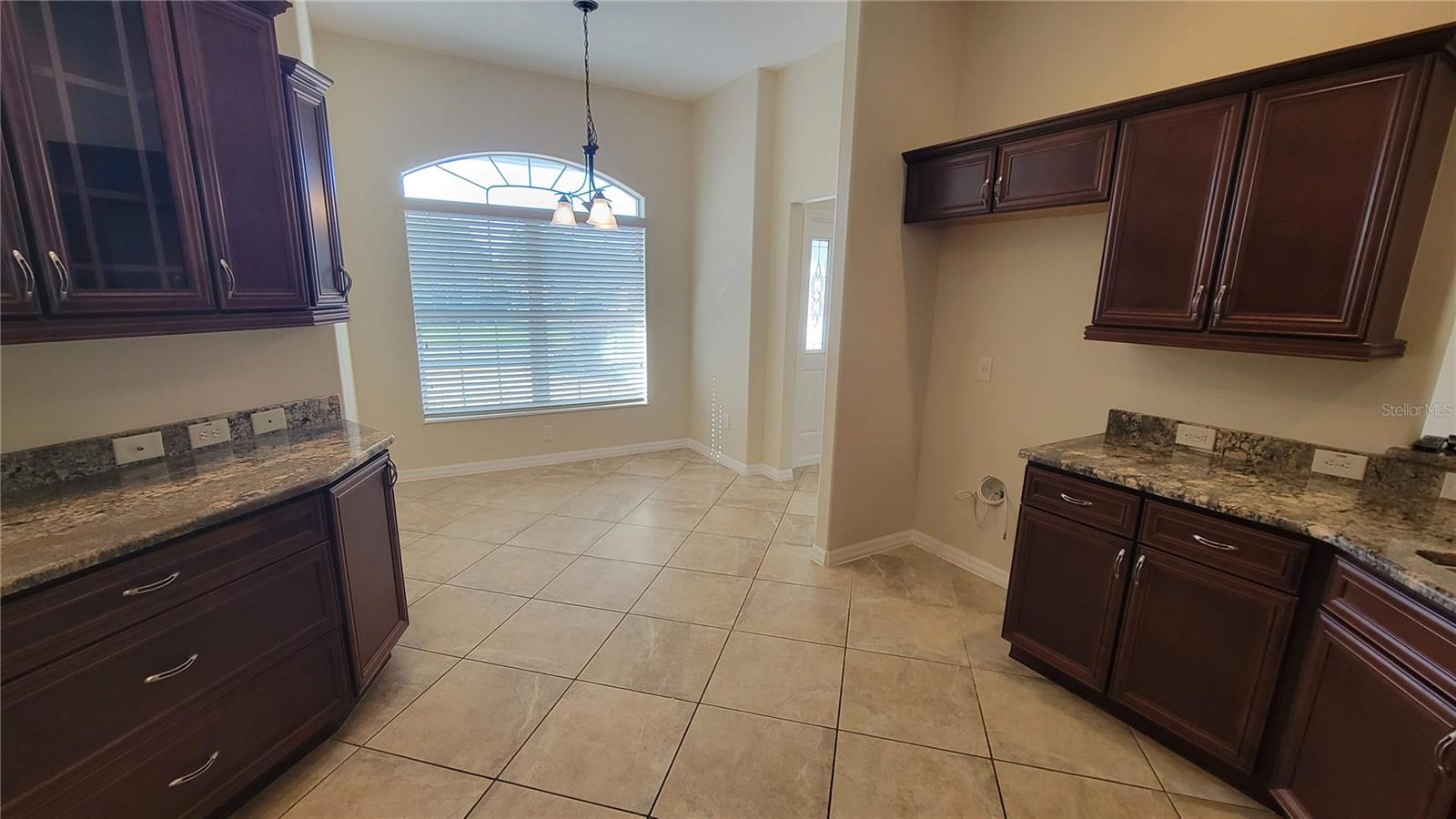 Single Family Residence at 941 MANDRAKE ST, THE VILLAGES, photo 4 of 38