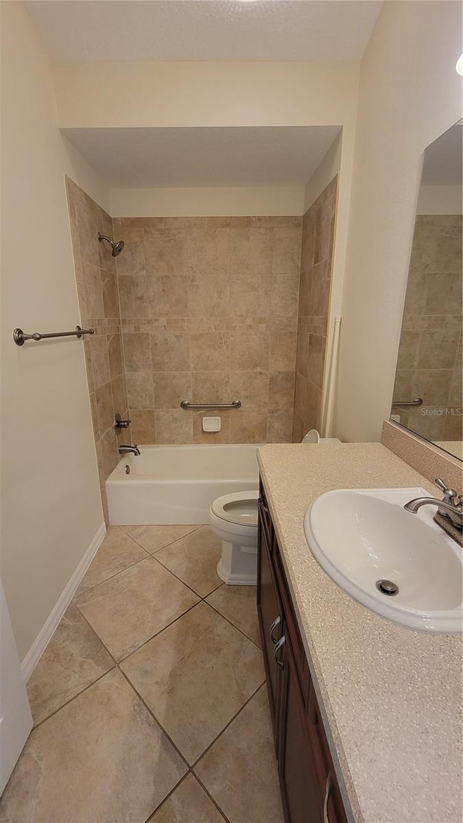 Single Family Residence at 941 MANDRAKE ST, THE VILLAGES, photo 16 of 38