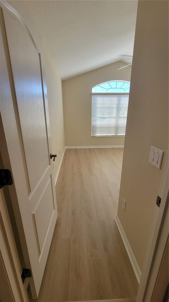 Single Family Residence at 941 MANDRAKE ST, THE VILLAGES, photo 17 of 38