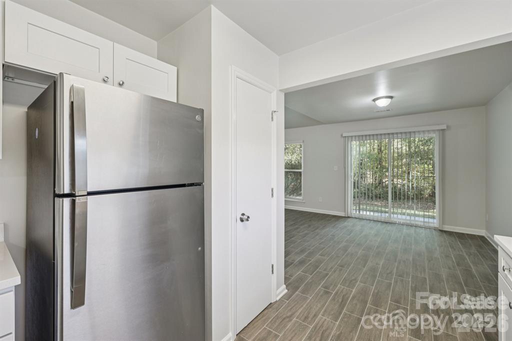 Single Family Residence at 7030 Huntsmaster Drive, Charlotte, photo 18 of 34