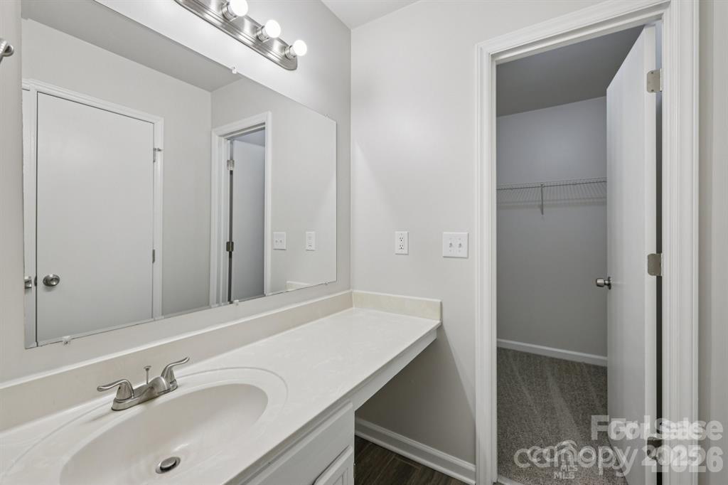 Single Family Residence at 7030 Huntsmaster Drive, Charlotte, photo 27 of 34
