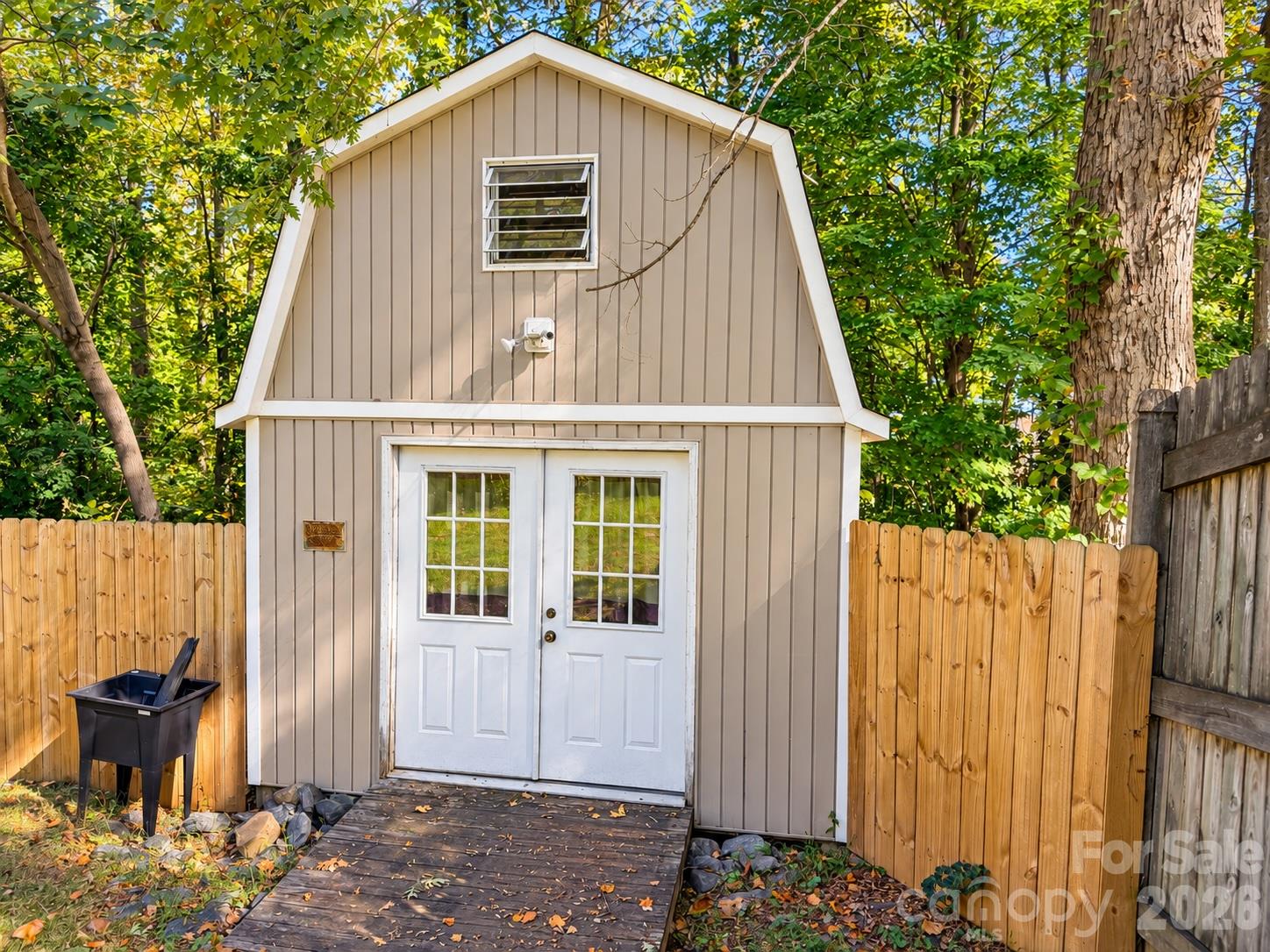 Single Family Residence at 2645 Wyman Road, Winston Salem, photo 10 of 37