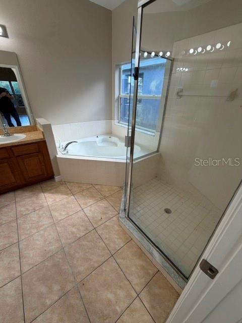 Single Family Residence at 1333 KELLOGG DR, TAVARES, photo 17 of 19