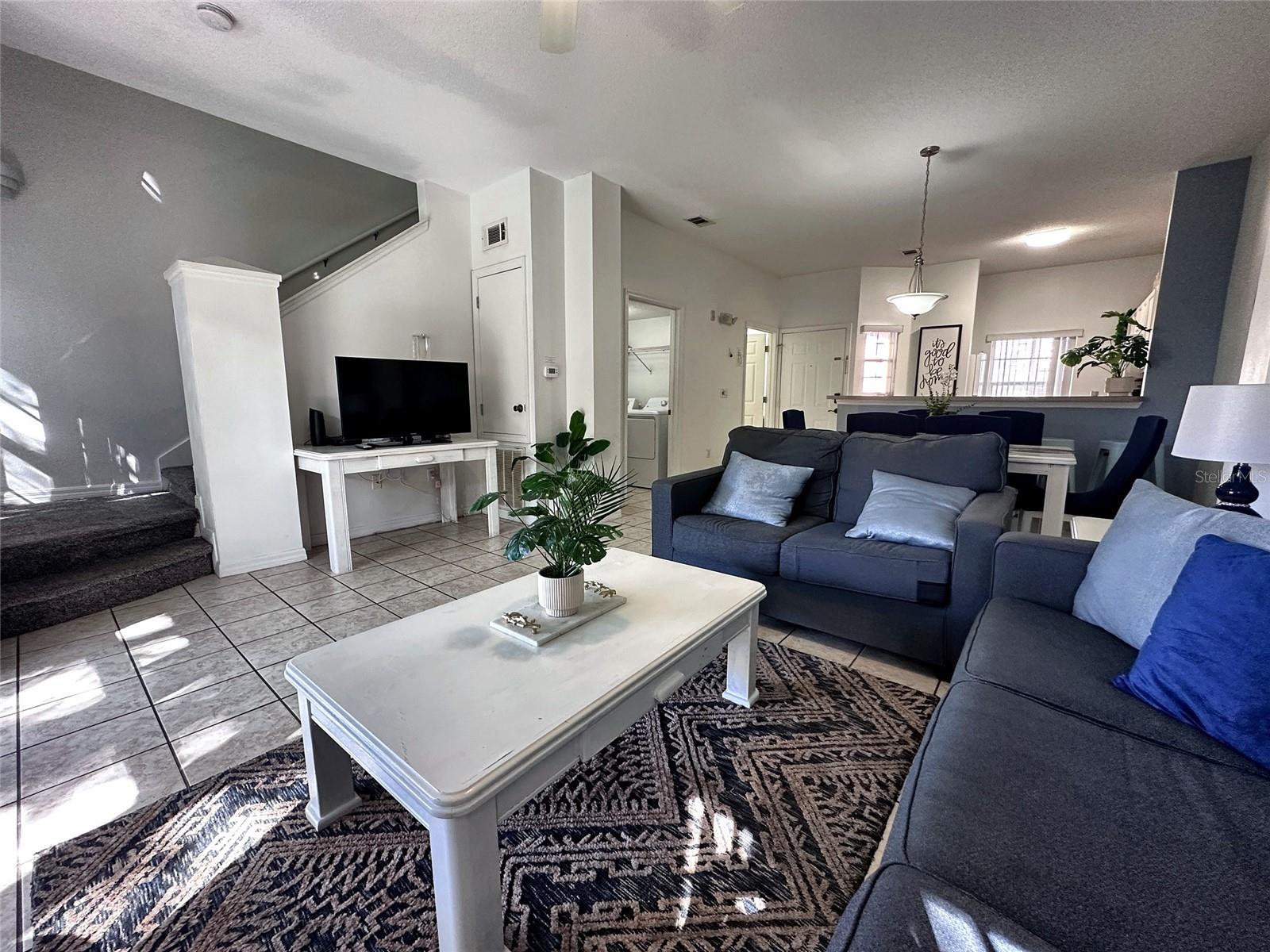 Townhouse at 1066 PARK RIDGE CIR, KISSIMMEE, photo 5 of 45