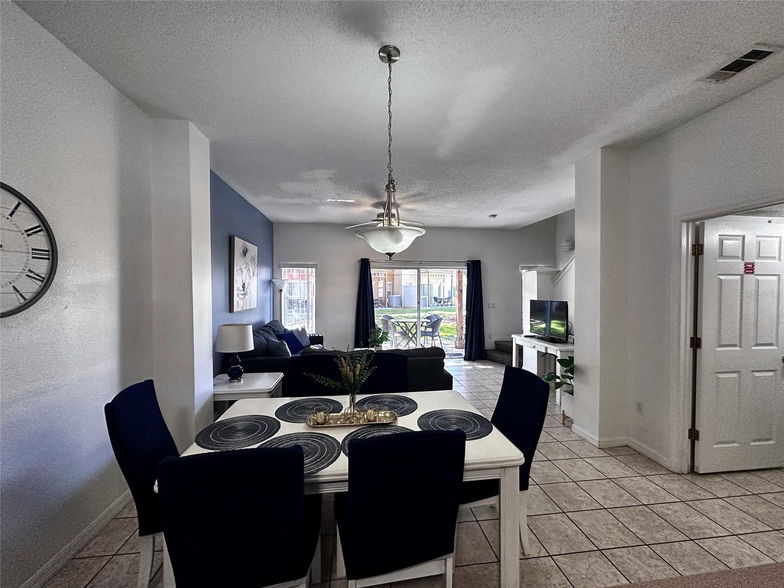 Townhouse at 1066 PARK RIDGE CIR, KISSIMMEE, photo 11 of 45
