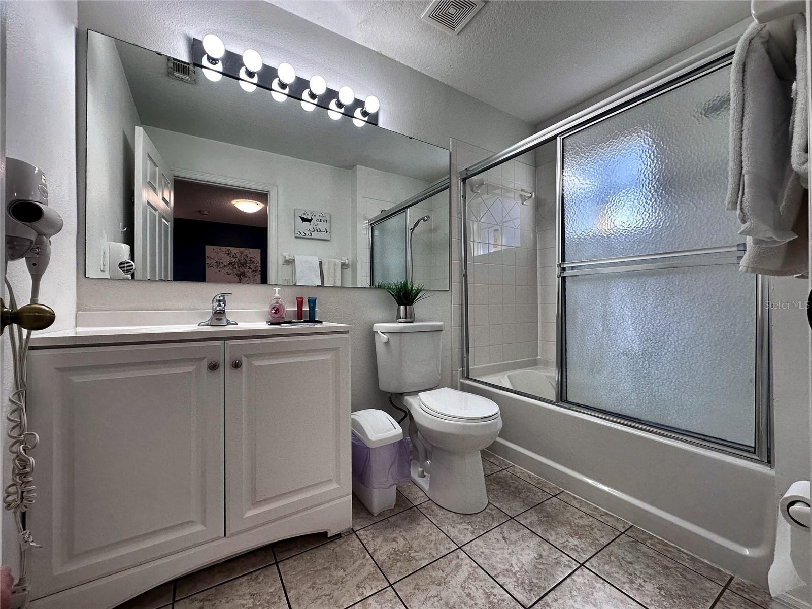 Townhouse at 1066 PARK RIDGE CIR, KISSIMMEE, photo 16 of 45
