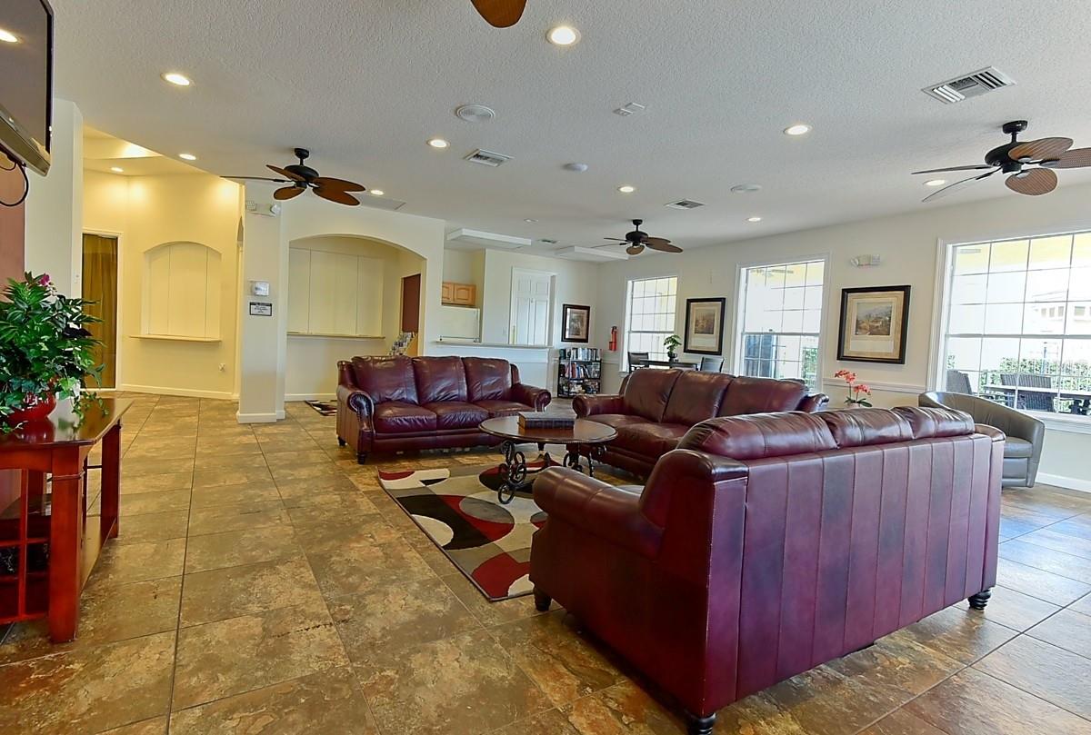 Townhouse at 1066 PARK RIDGE CIR, KISSIMMEE, photo 37 of 45
