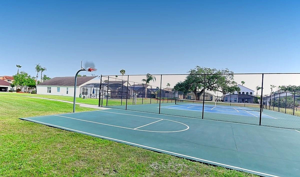 Townhouse at 1066 PARK RIDGE CIR, KISSIMMEE, photo 42 of 45