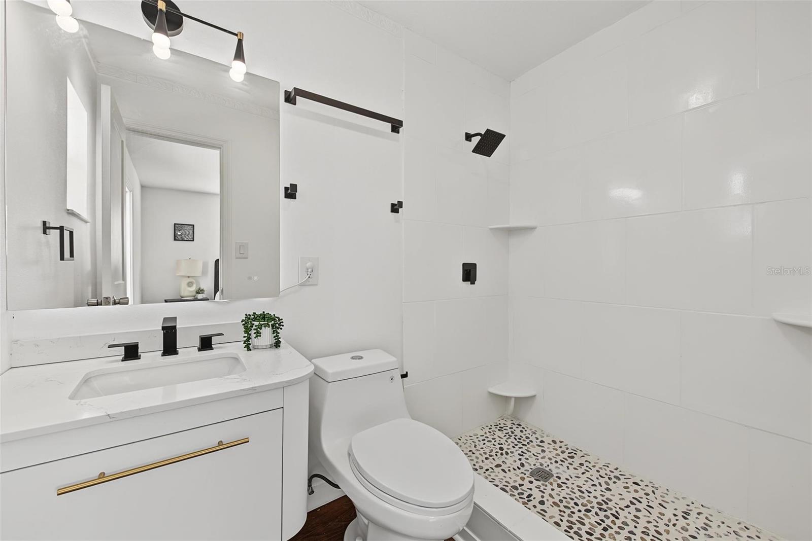 Single Family Residence at 1834 NEW HAMPSHIRE AVE NE, ST PETERSBURG, photo 23 of 45