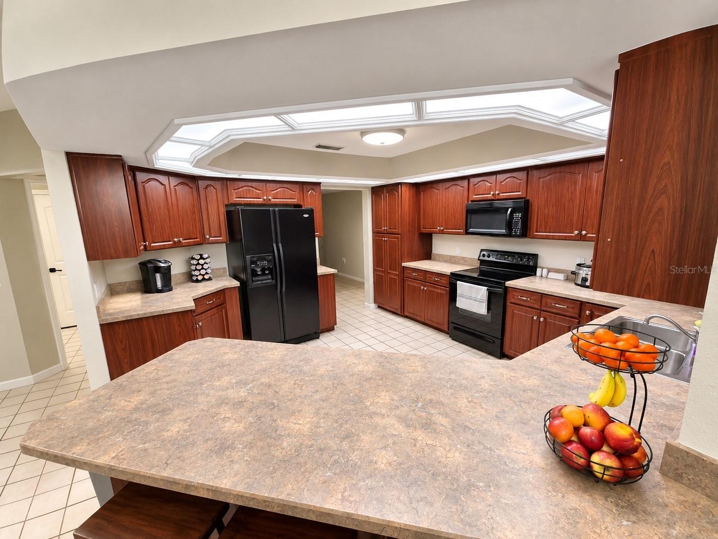Single Family Residence at 5907 TROPHY LOOP, LAKELAND, photo 11 of 28