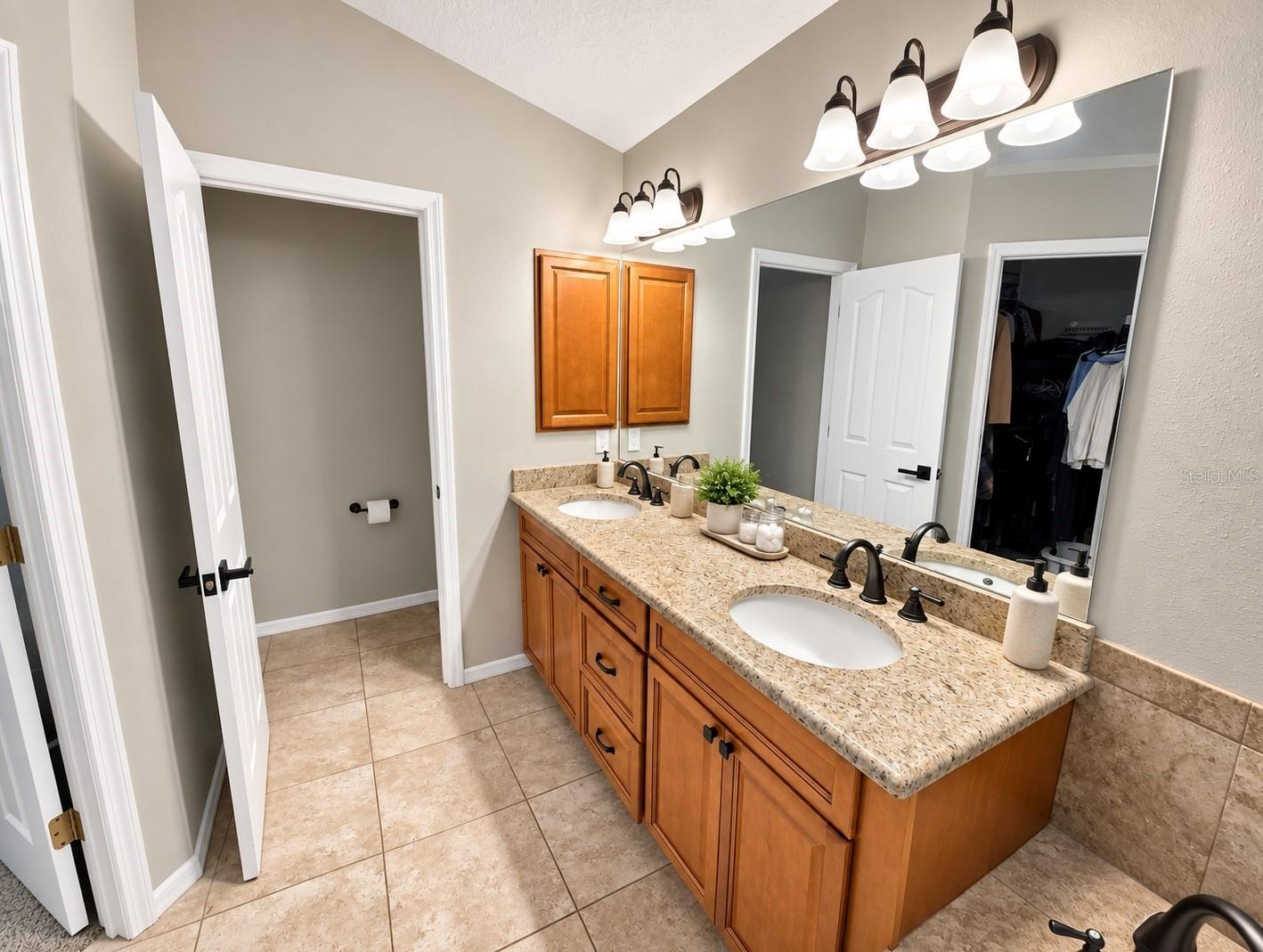 Single Family Residence at 5907 TROPHY LOOP, LAKELAND, photo 18 of 28