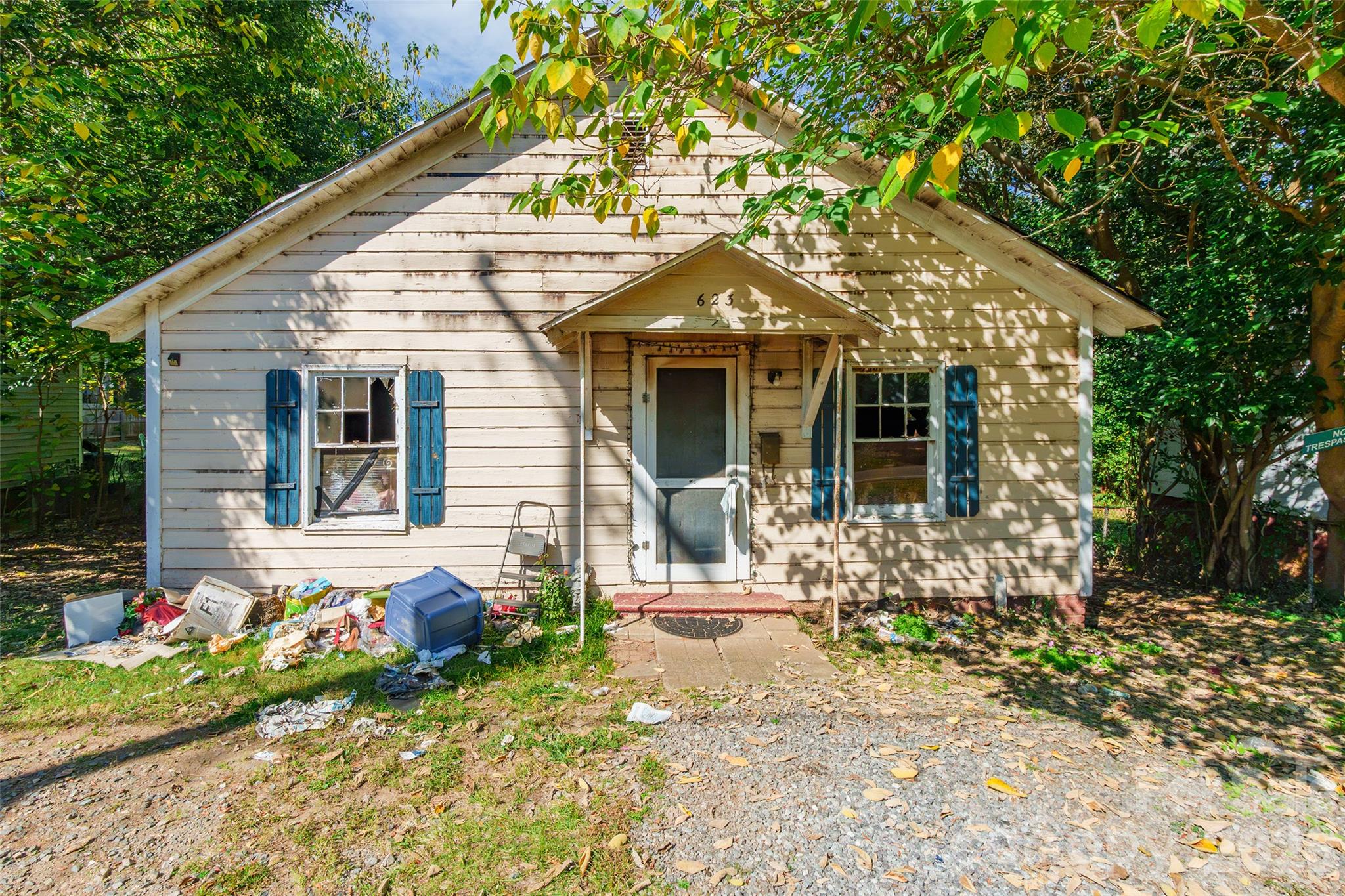 Single Family Residence at 623 N Jones Avenue, Rock Hill, photo 4 of 8