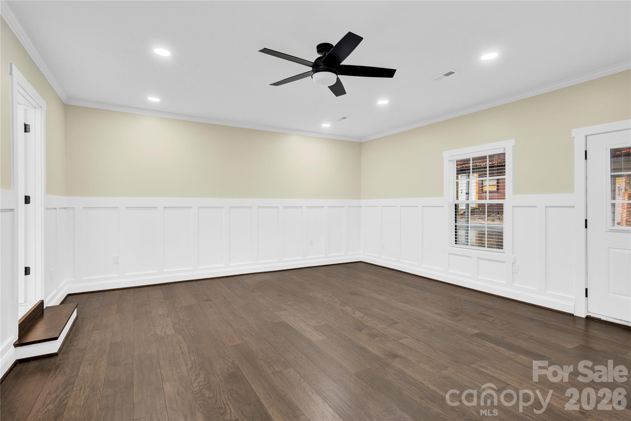 Single Family Residence at 533 Amon Lane, Pineville, photo 13 of 39