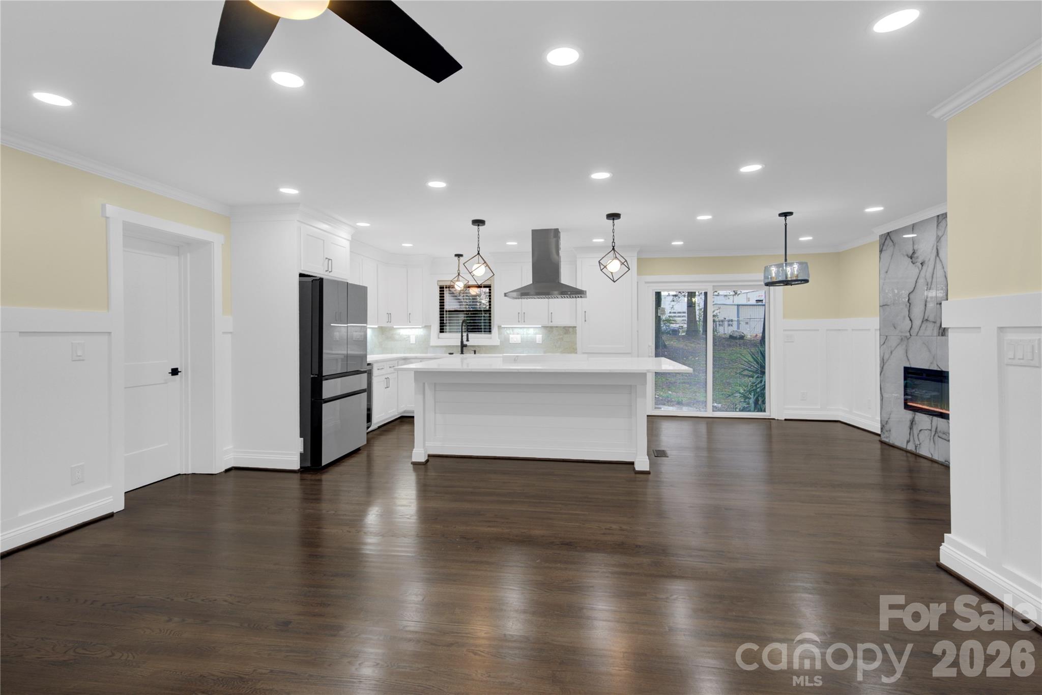 Single Family Residence at 533 Amon Lane, Pineville, photo 17 of 39