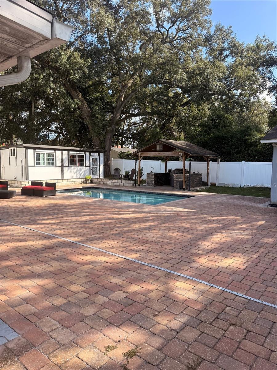 Single Family Residence at 118 W PRINCE ST, TAMPA, photo 20 of 27