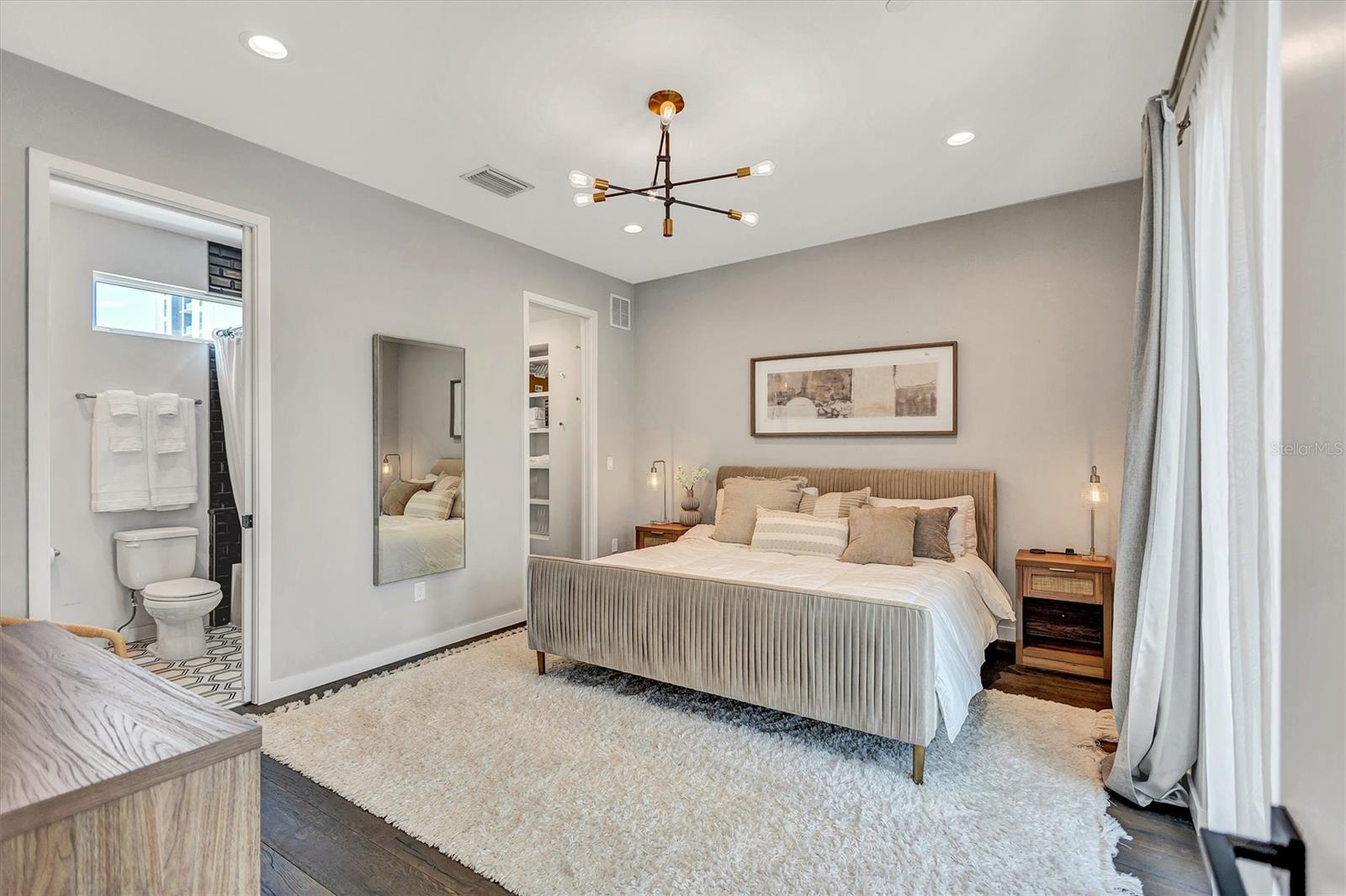 Master Bedroom, 3rd floor. - 349 7TH ST S, ST PETERSBURG